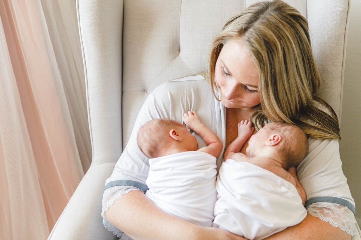 RobinWeirPhoto-2025-newborn-2