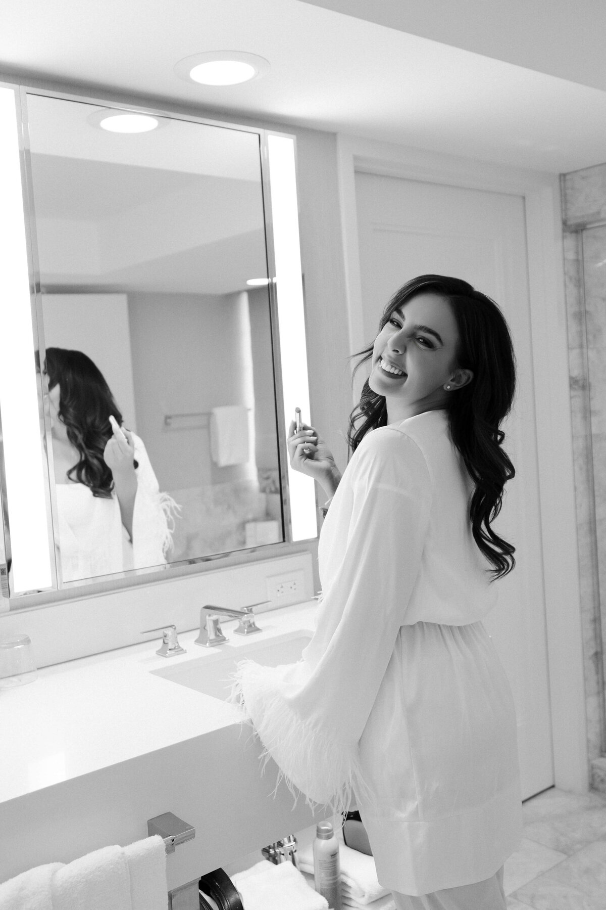 5riskyexposure_hannah-rory_las-vegas-elopement-photography