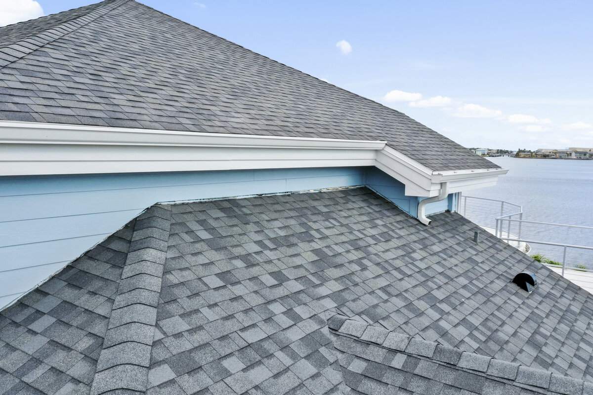 104 Homeport Dr Siding Roof - DJI_0051