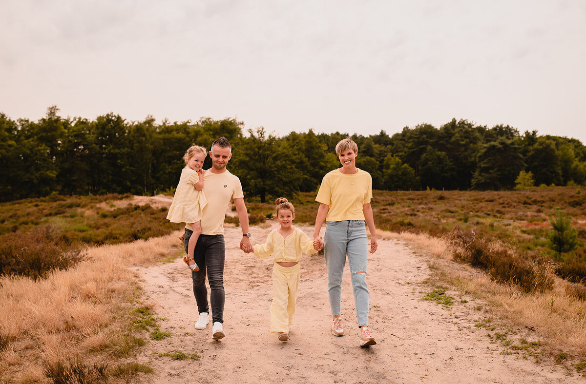 Anouk, Jos, Febe & Noor by memoriesbyjulie -1_websize