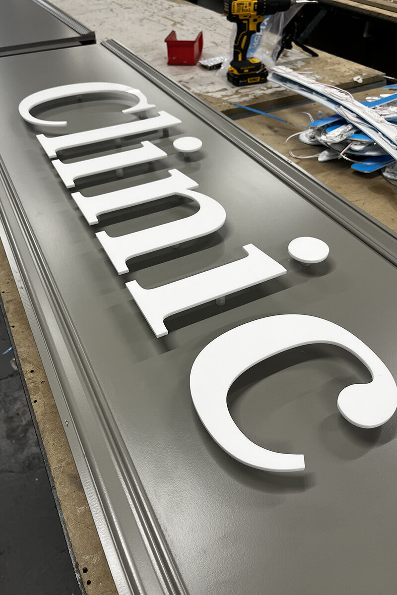 ellis-signs-aesthetics-clinic-signage-newcastle-gateshead-north-east