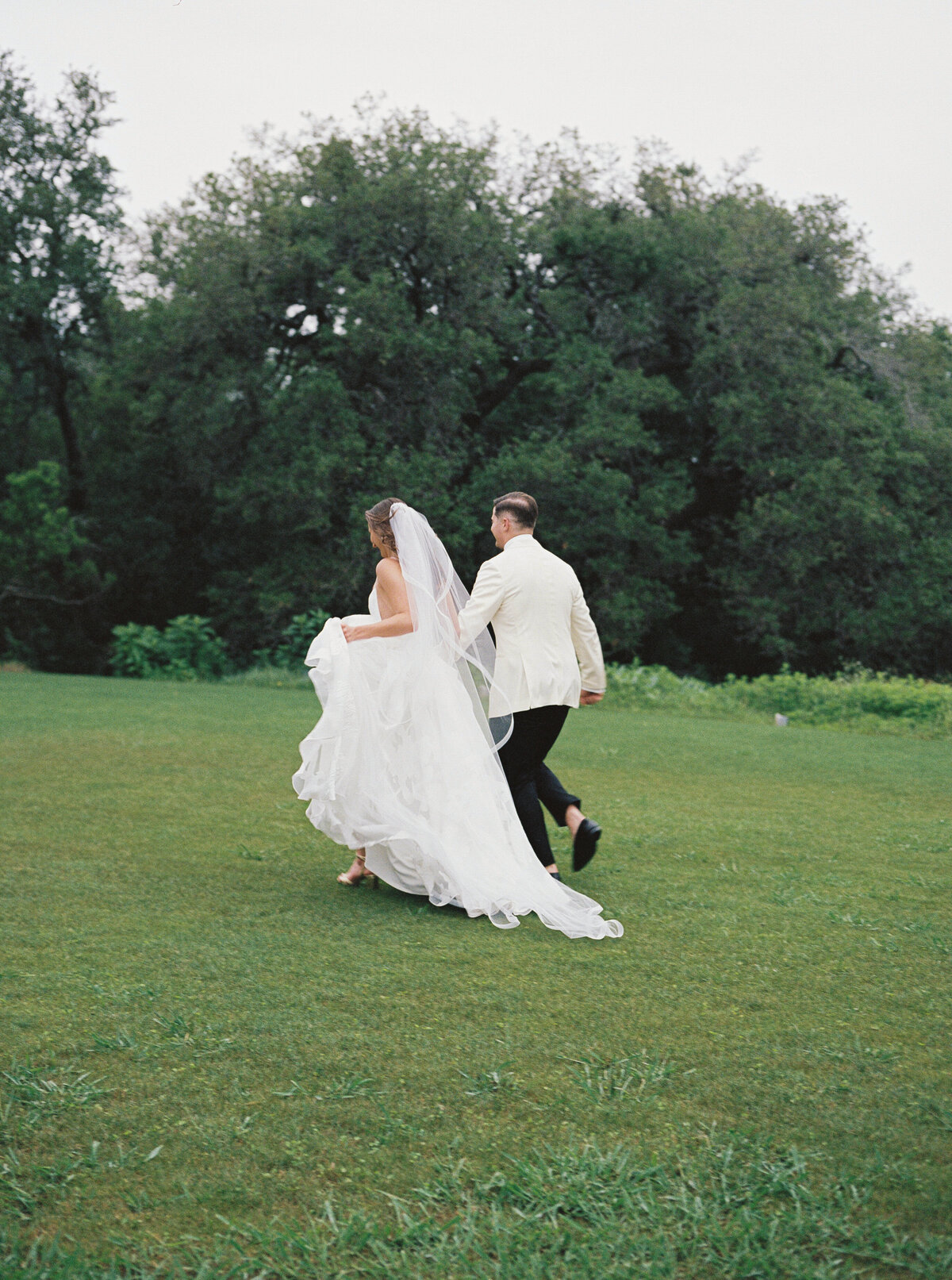 Diana-Brewer_Emily-Calvin_Film-53