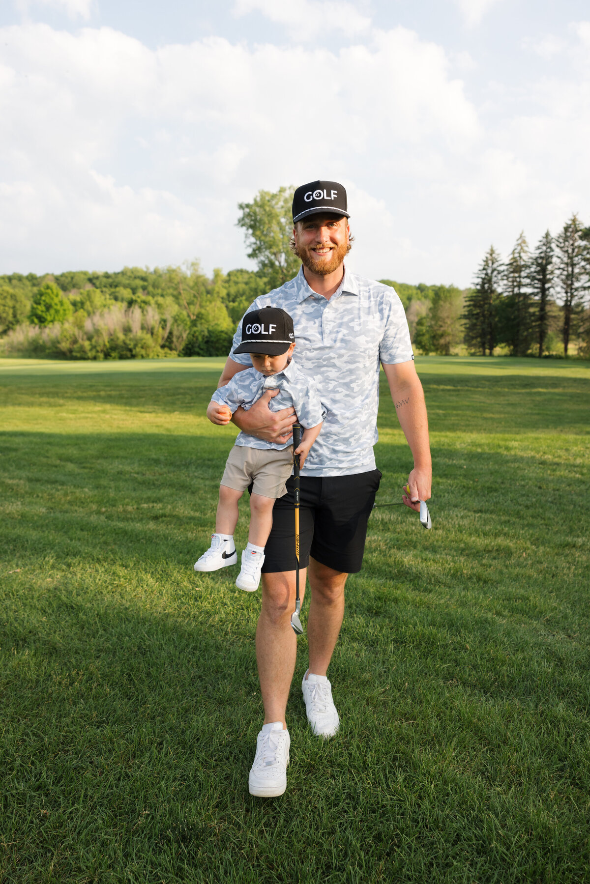 Okerstrom-family-Will-DeGraw-Clever-Disarray-24