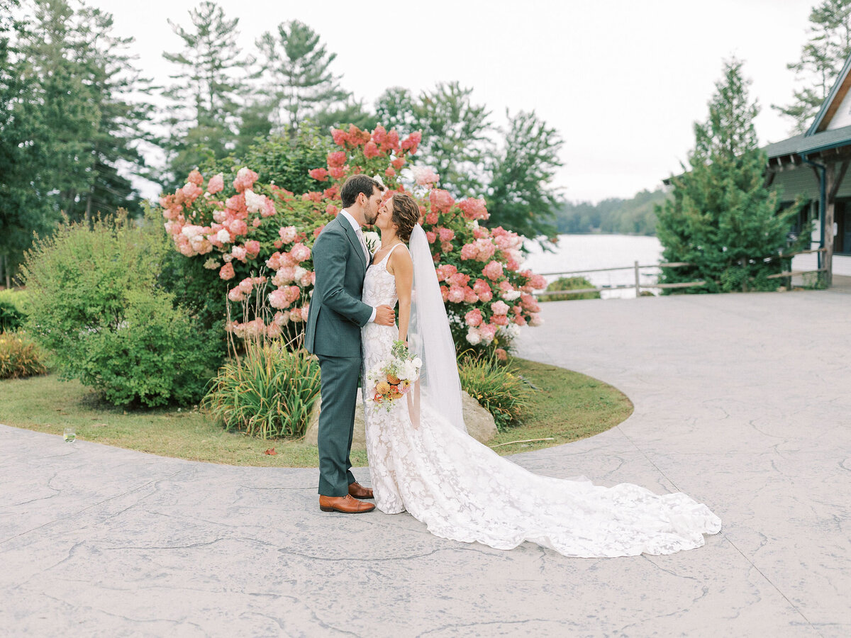 EmilyandZekeweddinghighlightEsraYPhotography-90