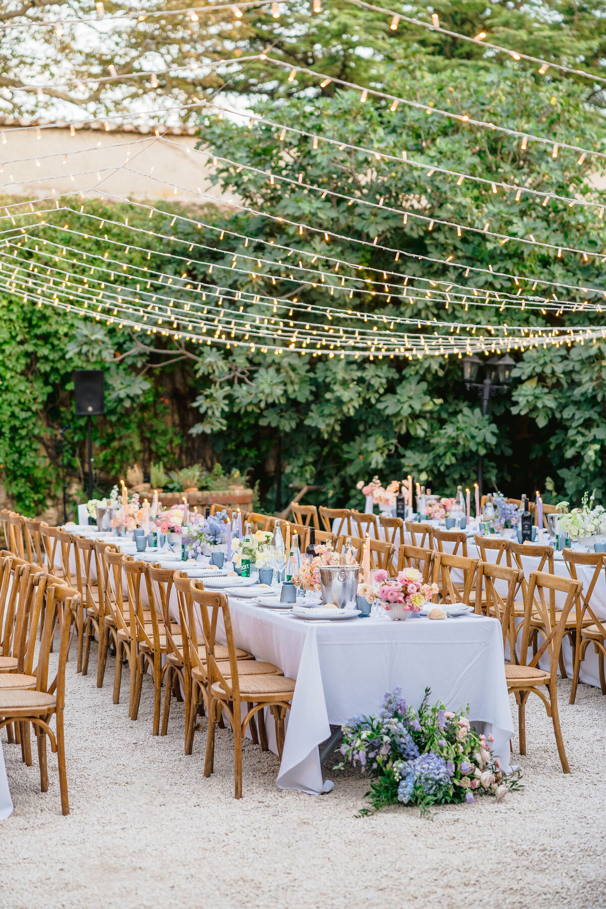 chateau_robernier_table