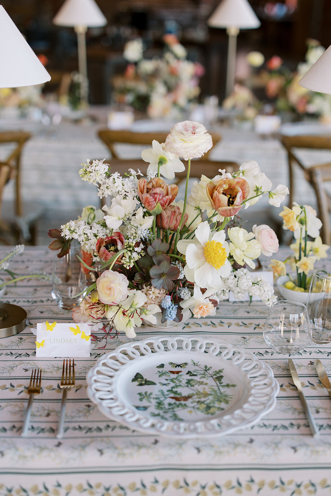 Cedar Lakes Estate Tablescape-96