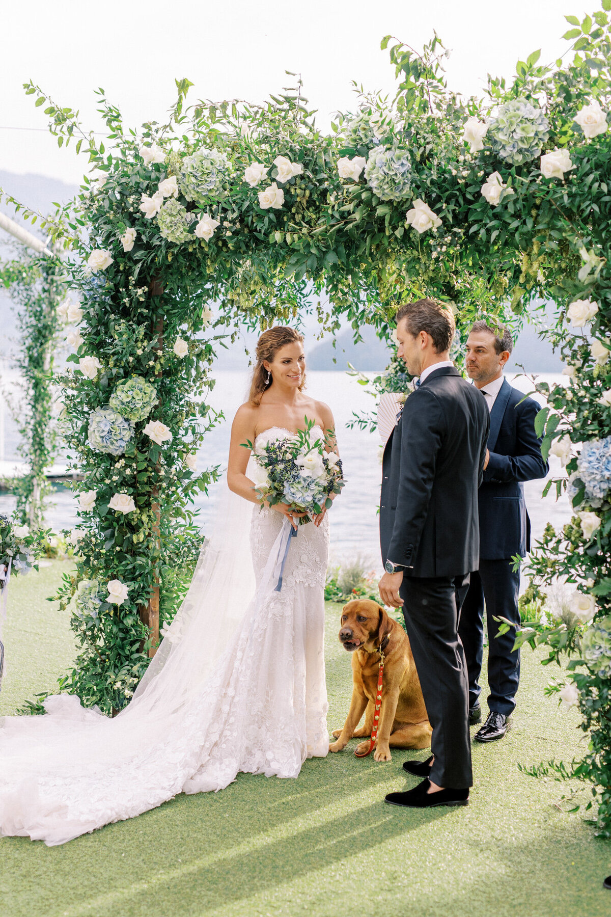 Maïlys Fortune Photography Husband Wife Wedding Weddings Photography France Switzerland Italy Timeless Dreamy Imagery Bilingual French English Destination Weddings Destination Wedding Provence French Riviera Paris Lake Como Tuscany72