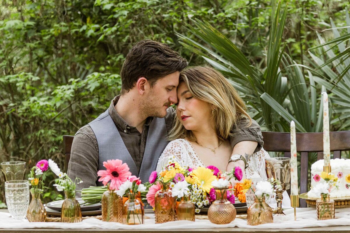 54-bride-groom-table-for-two