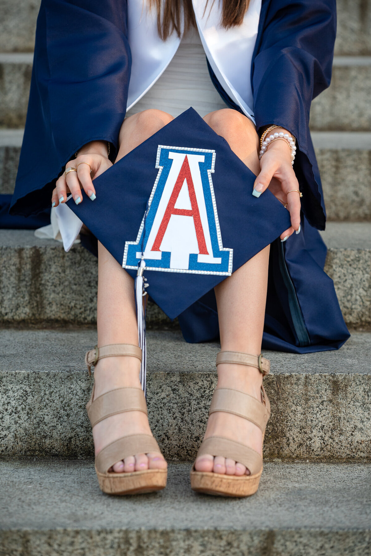 05.26.23-Senior Cap & Gown Sessions-425