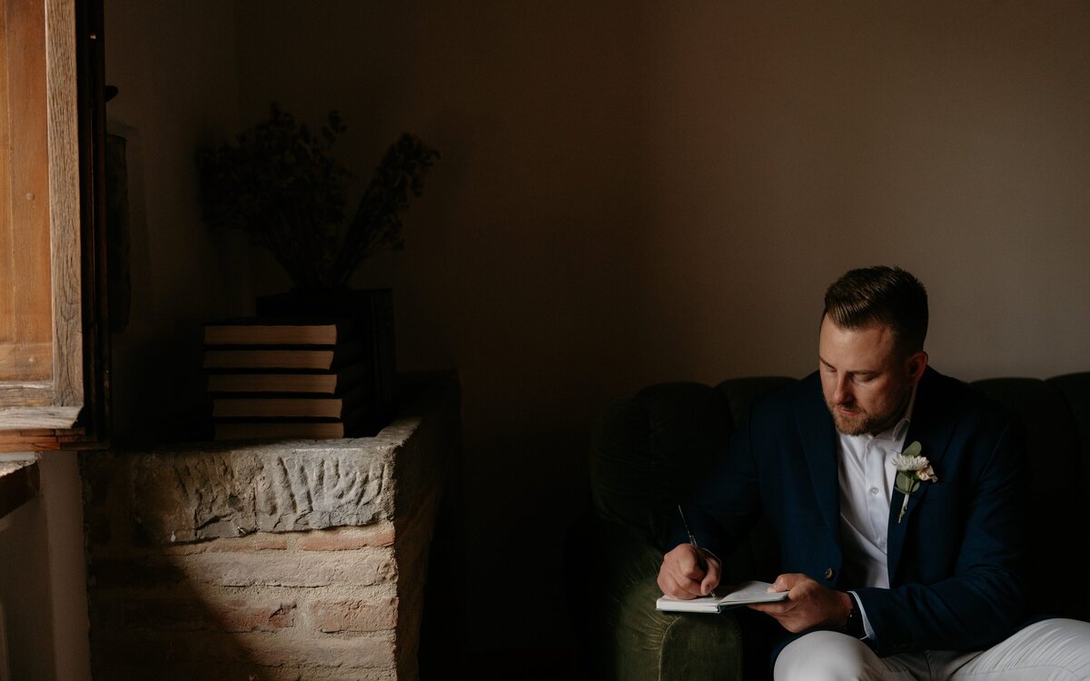 italy-elopement-photographer-lovewilder-6