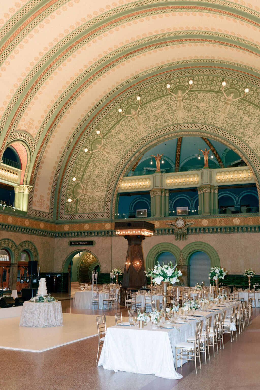 Union-Station-Wedding-St-Louis-13