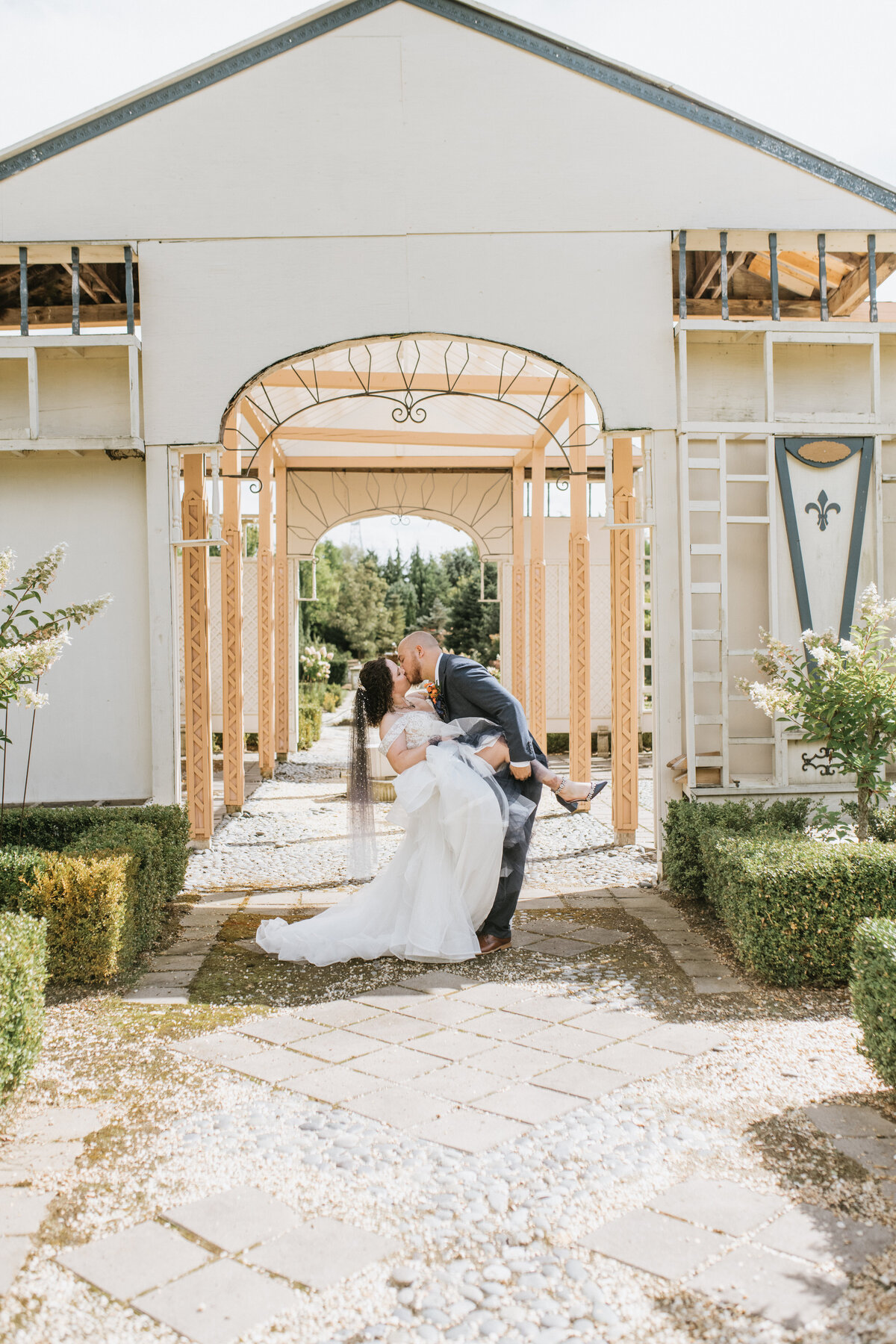 Bride & Groom-186