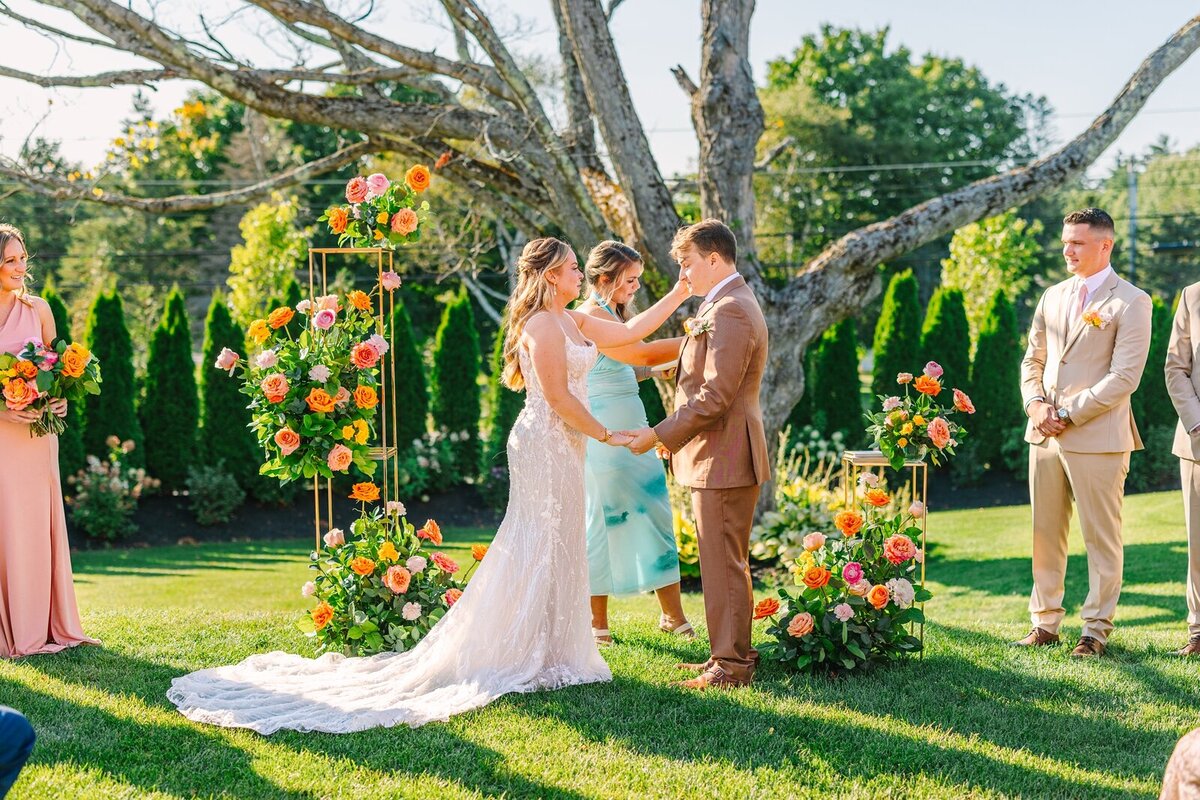 Vibrant_Palm_Springs_Inspired_Red_Barn_at_Outlook_Farm_Summer_Photography_Maine_Wedding_Photographer_0058