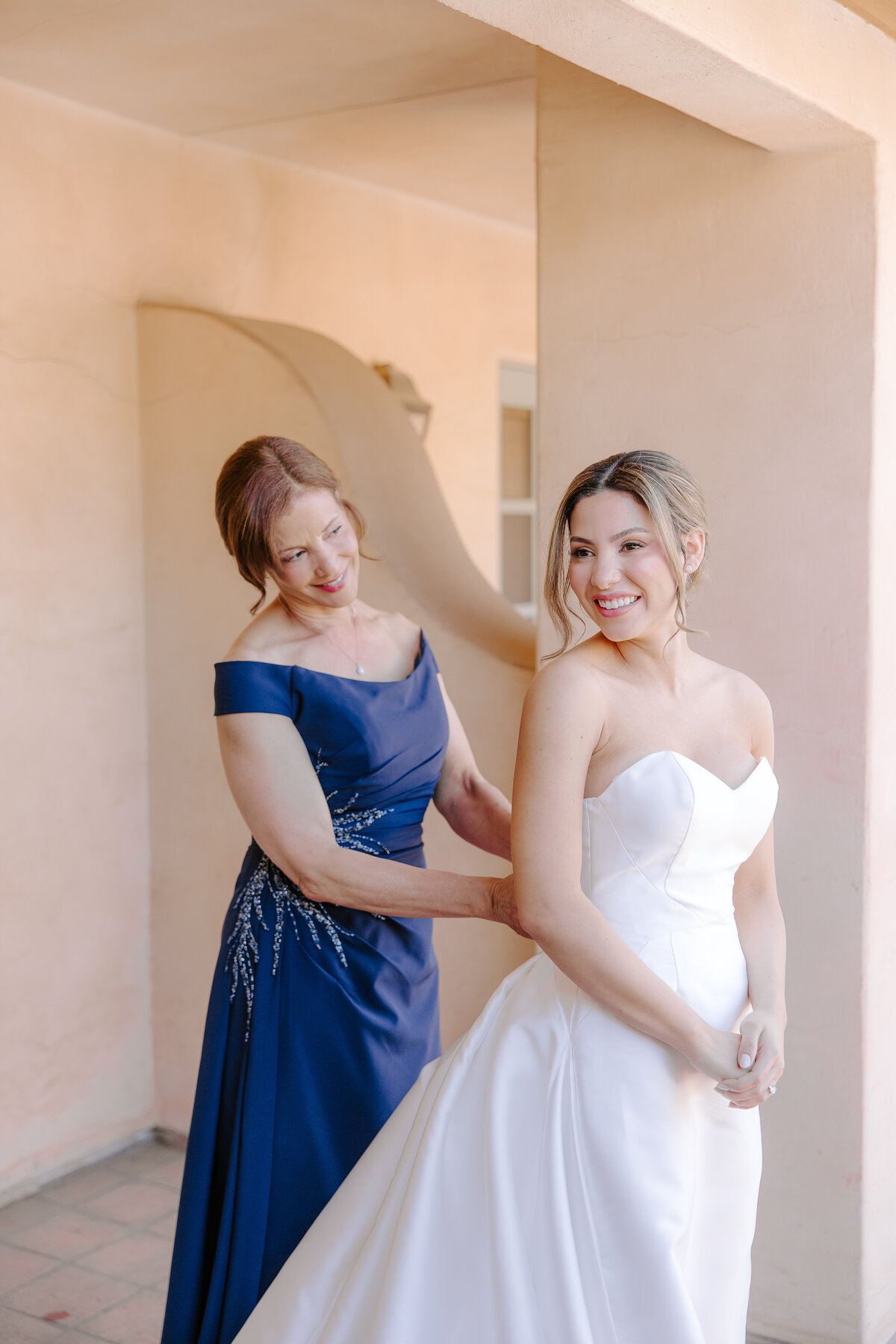 JENNIFERTHOMAS030924-36