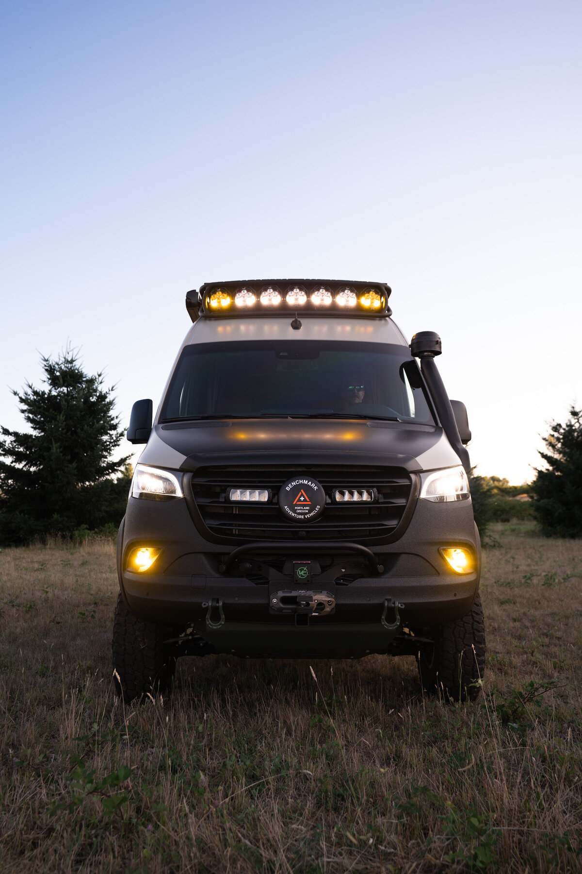 1_CeCeVan122_BenchmarkVehicles2025CeceVan122_BenchmarkVehicles2025_DSC4012
