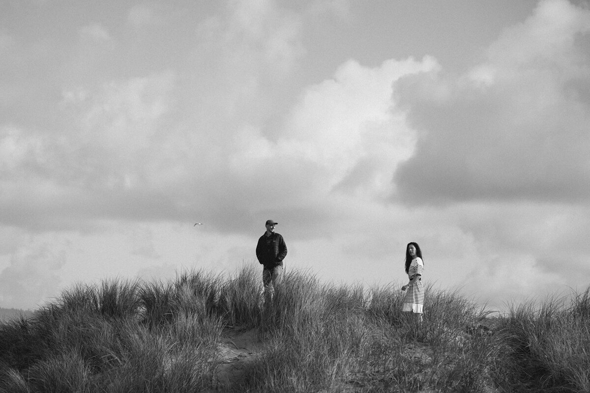 cannon-beach-engagement-photo