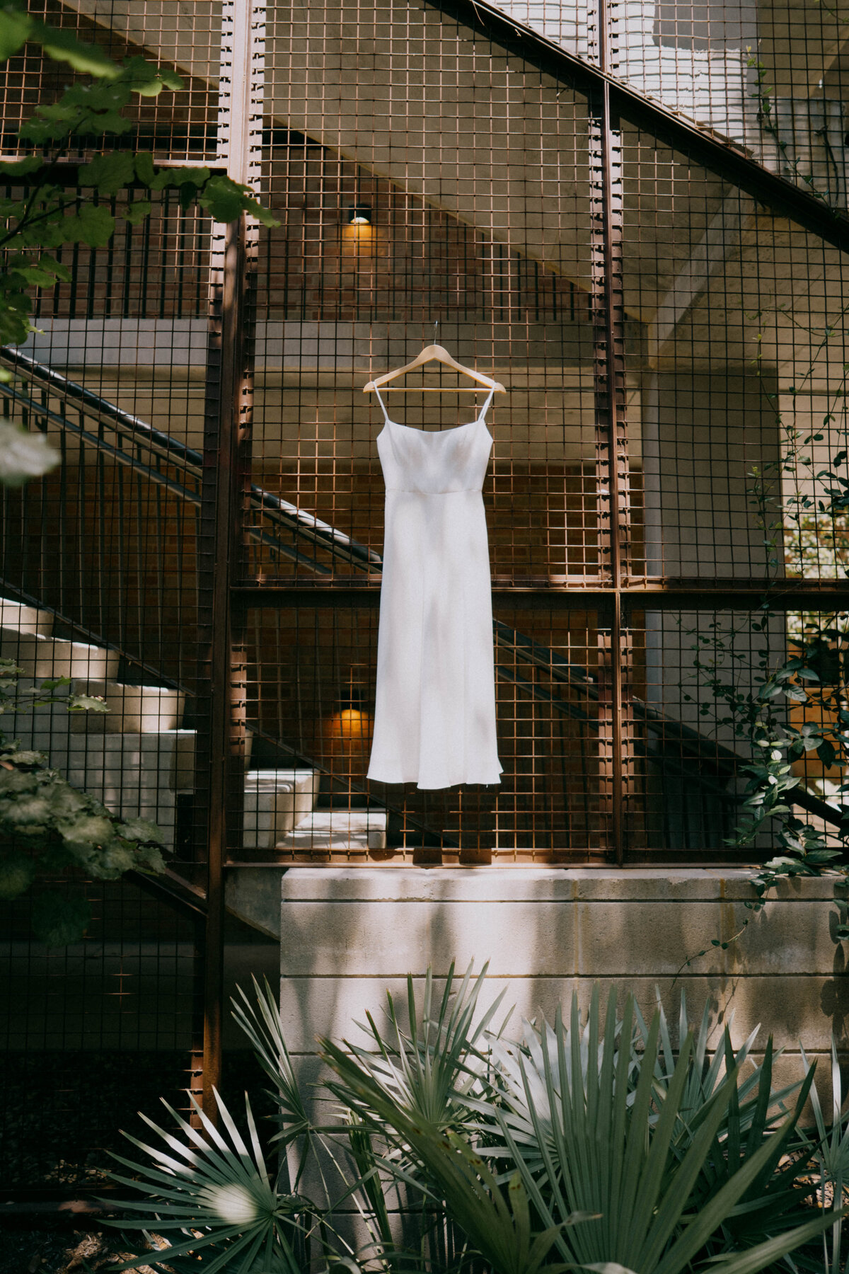 Emily&Austin_HereafterFilms_AustinWeddingPhotographer-2