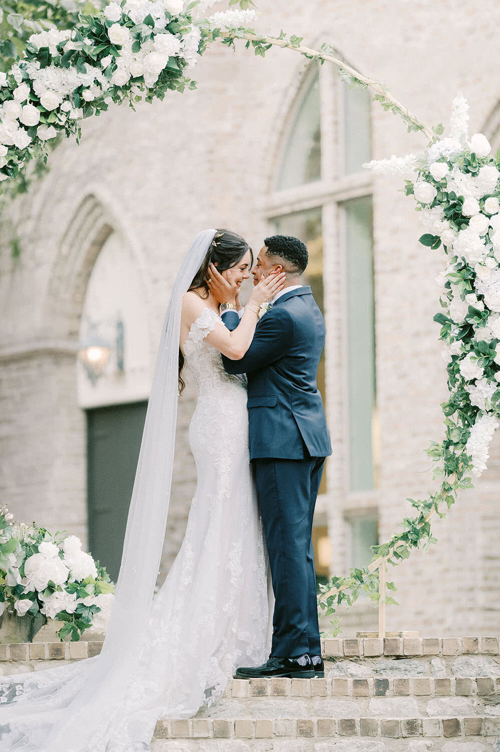 mobile-best-austin-wedding-photographer-2025-1 copy