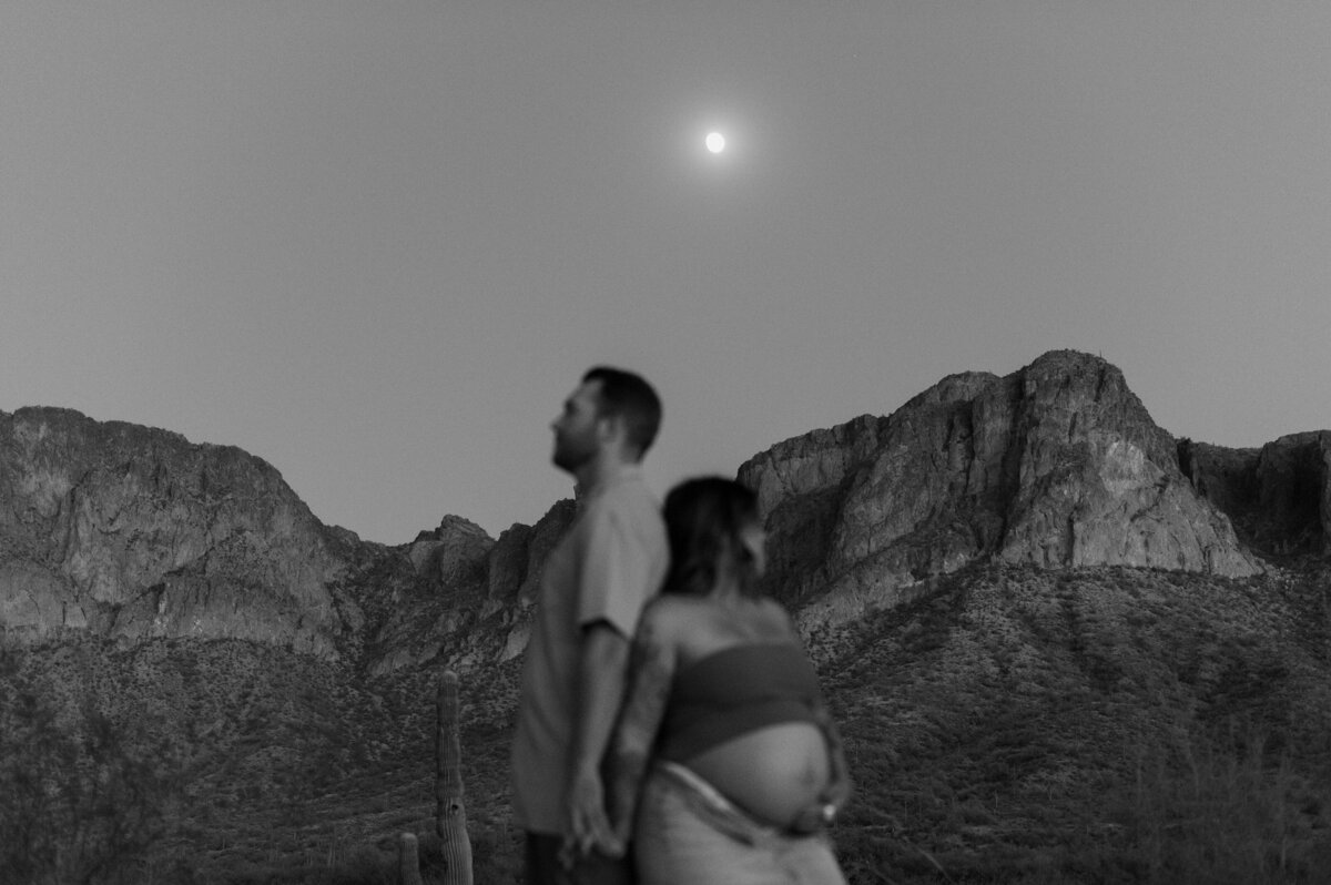 The-Salt-River-Arizona-Couples-Photographer-Bri-Nicole-Photo-Co.-49
