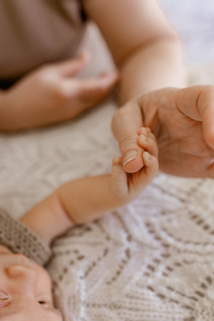las-vegas-newborn-mom-thumb