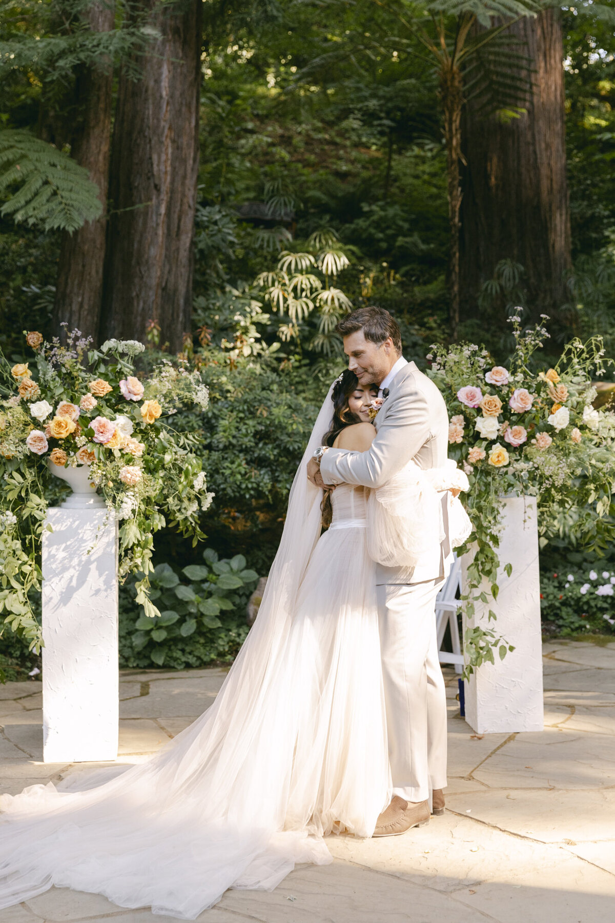 PERRUCCIPHOTO_NESTLDOWN_WEDDING_127