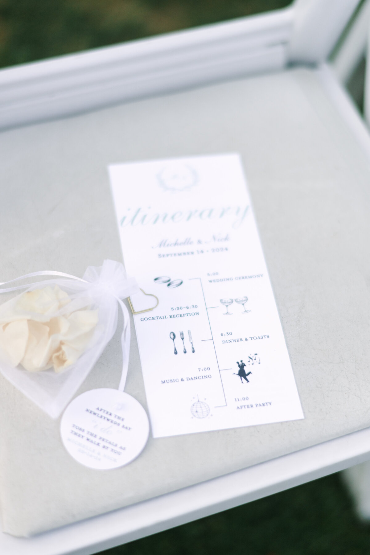 AliciaKingPhoto_MichelleNickWED1822