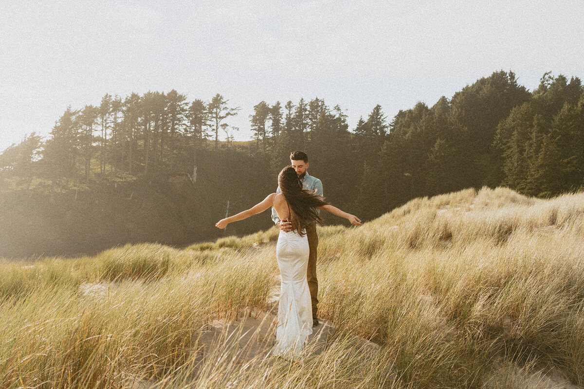 Emily-Noelle-Photo-Anniversary-Photos-Cannon-Beach-Oregon-09901_websize