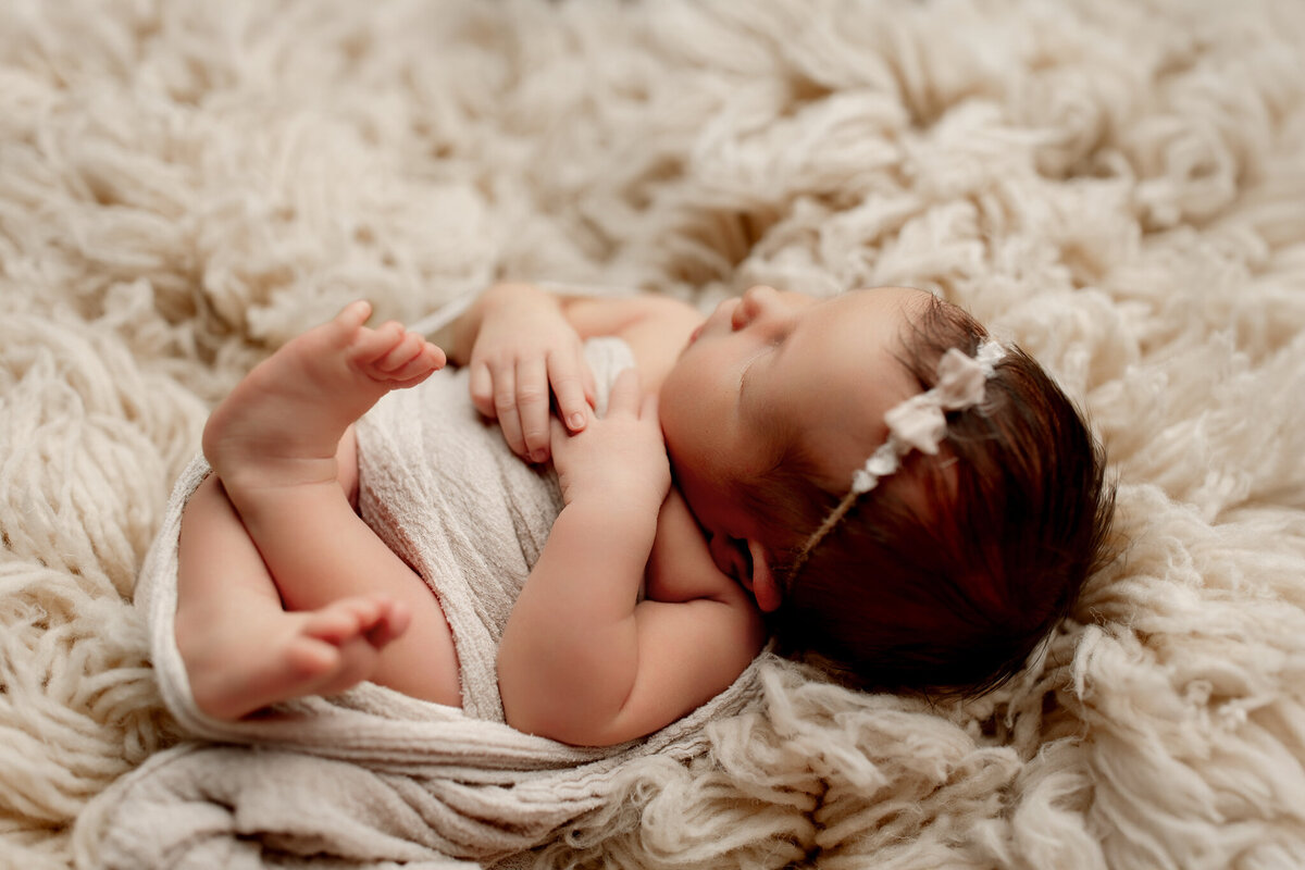 NW Arkansas newborn portrait studio, get newborn photos taken near me, NWA baby photographer