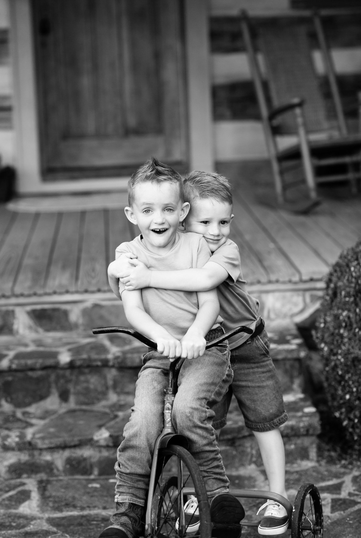 Chilhowie Cabin Family Session-7