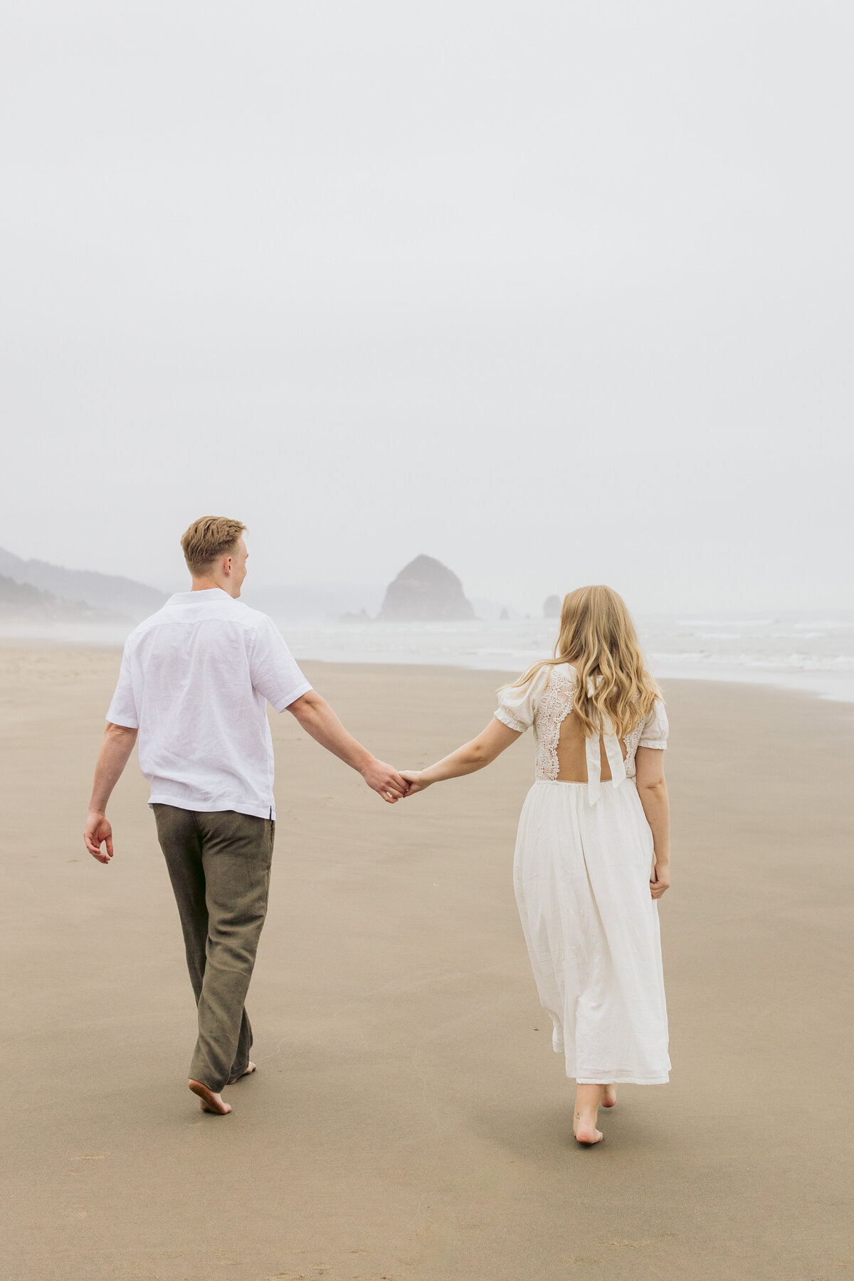 Avery-Micah-Engagement-Photos-Cannon-Beach-16