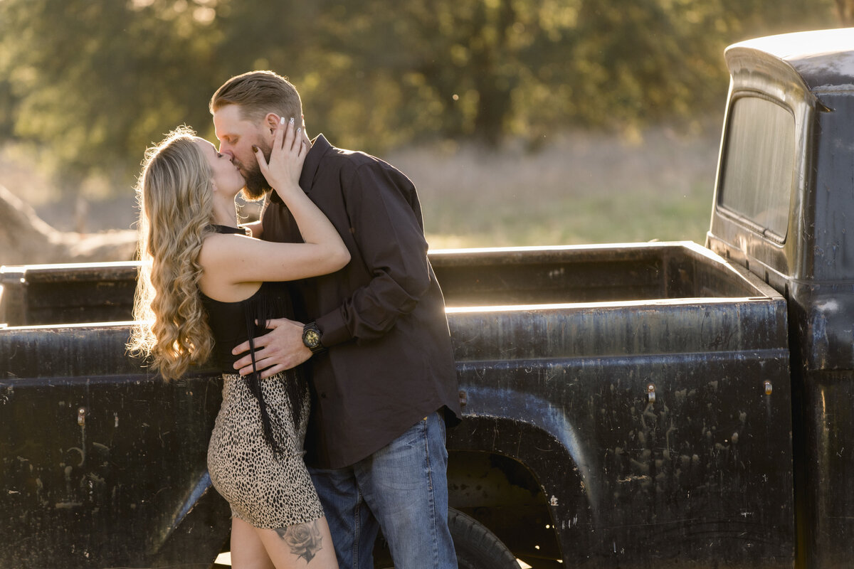 San-DIego-Engagement_Photographer_Country_011