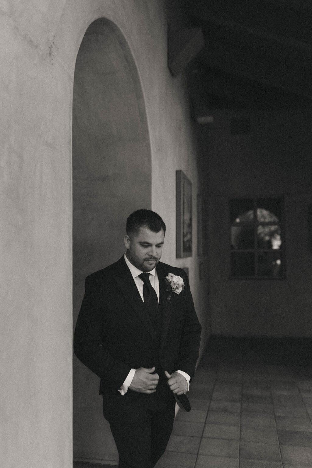 pretty-palm-leaf-event-co-molly-and-rodrigo-wedding-in-serra-plaza-54