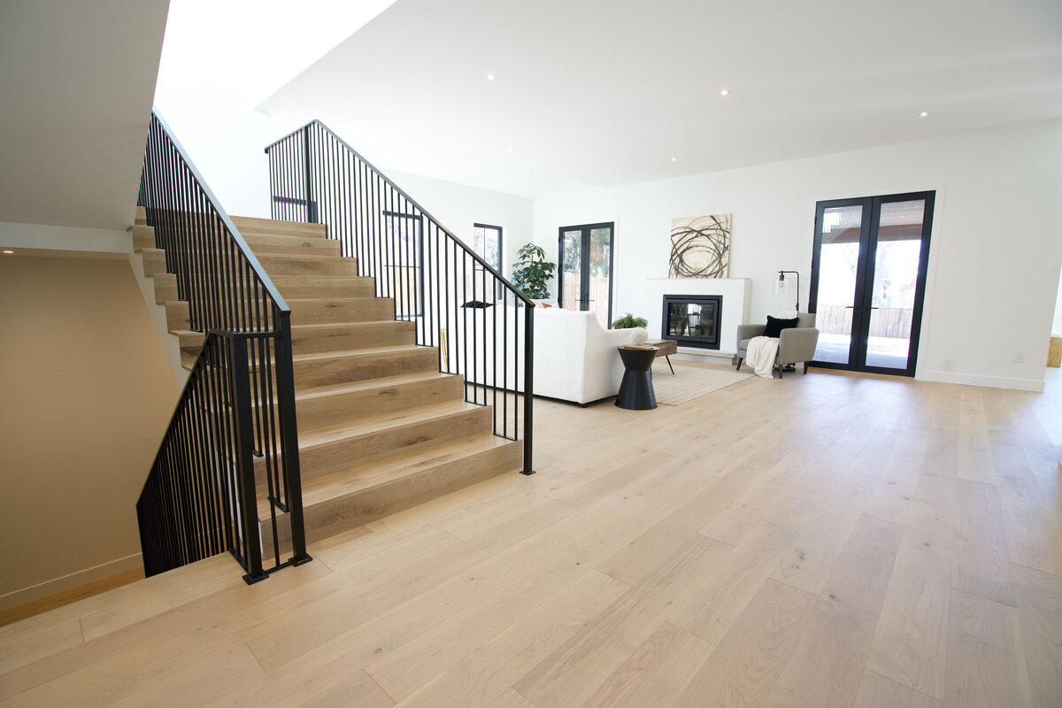 SOEN Hardwood Colorado Collection Room Scene4