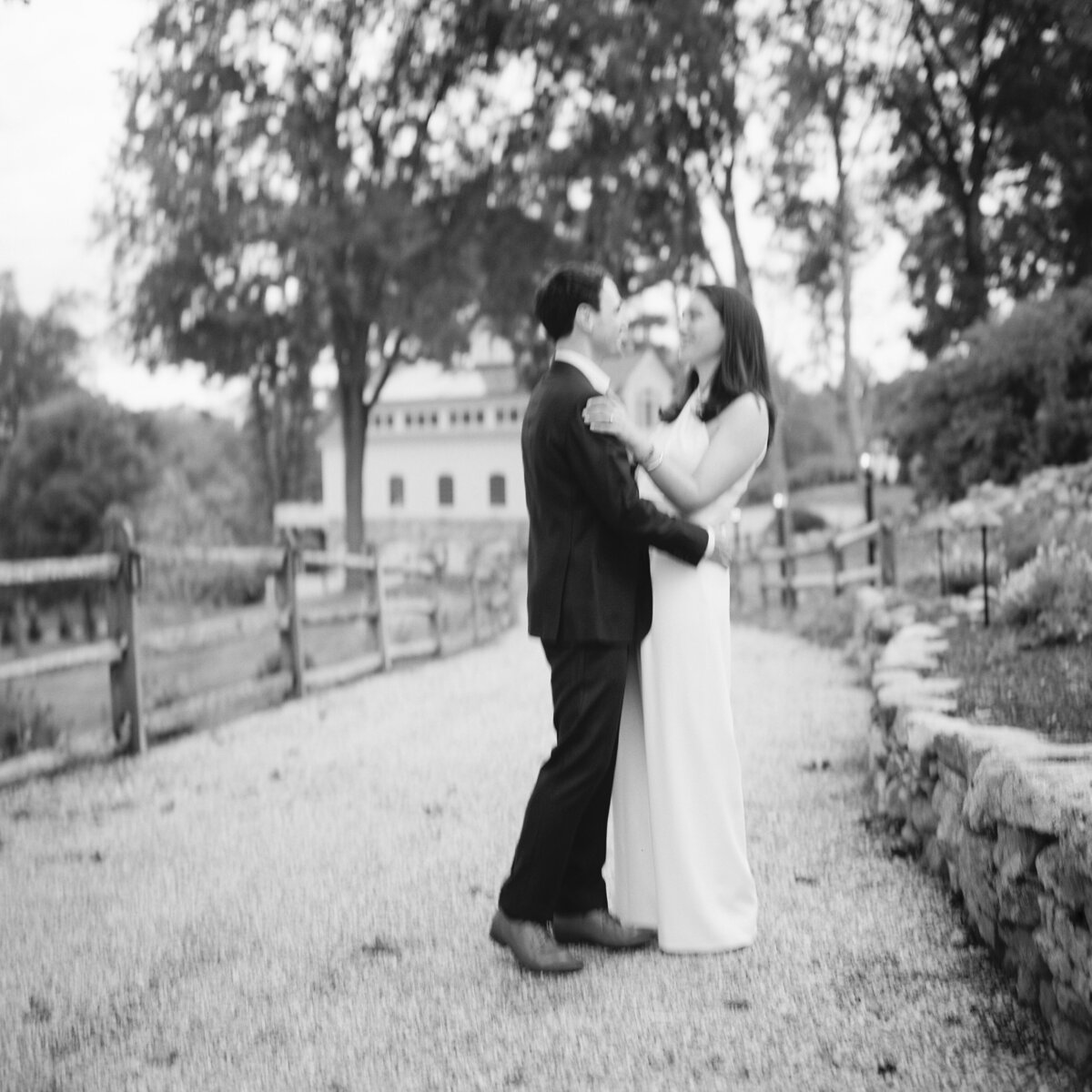 sarah-brehant-events-at-willow-hill-ct