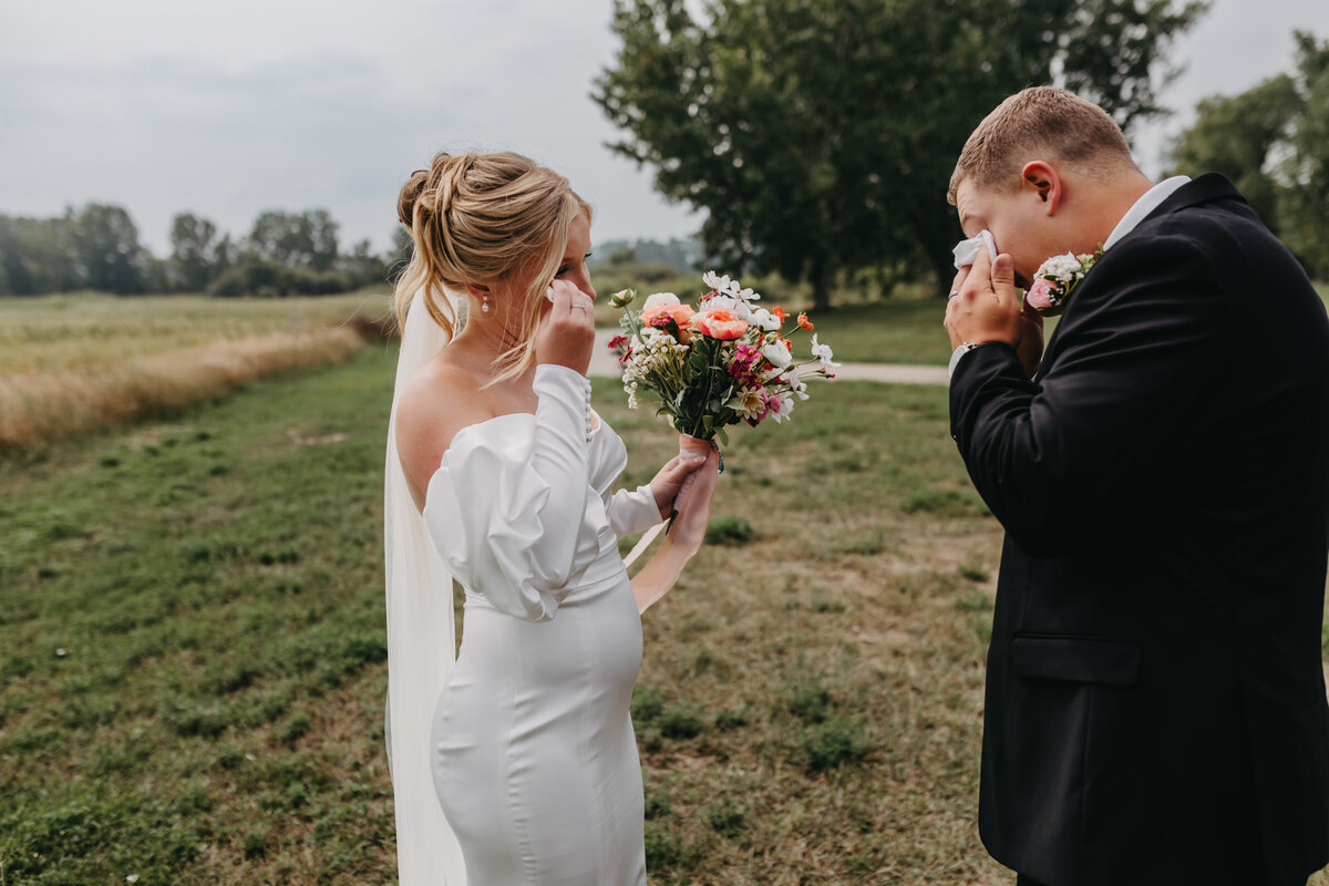 6. FirstLookGroom-23
