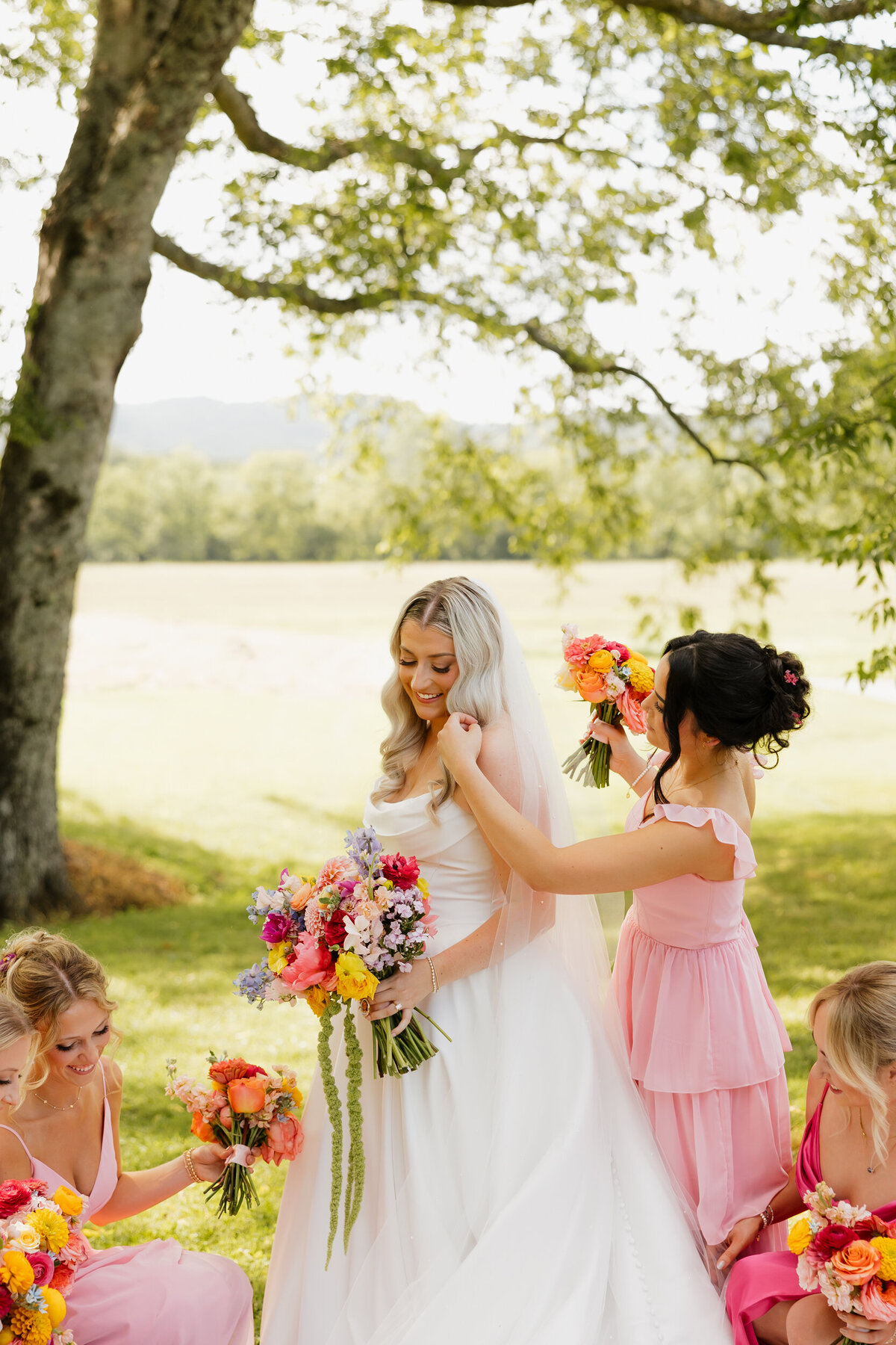 colorful-wedding-inspo-15