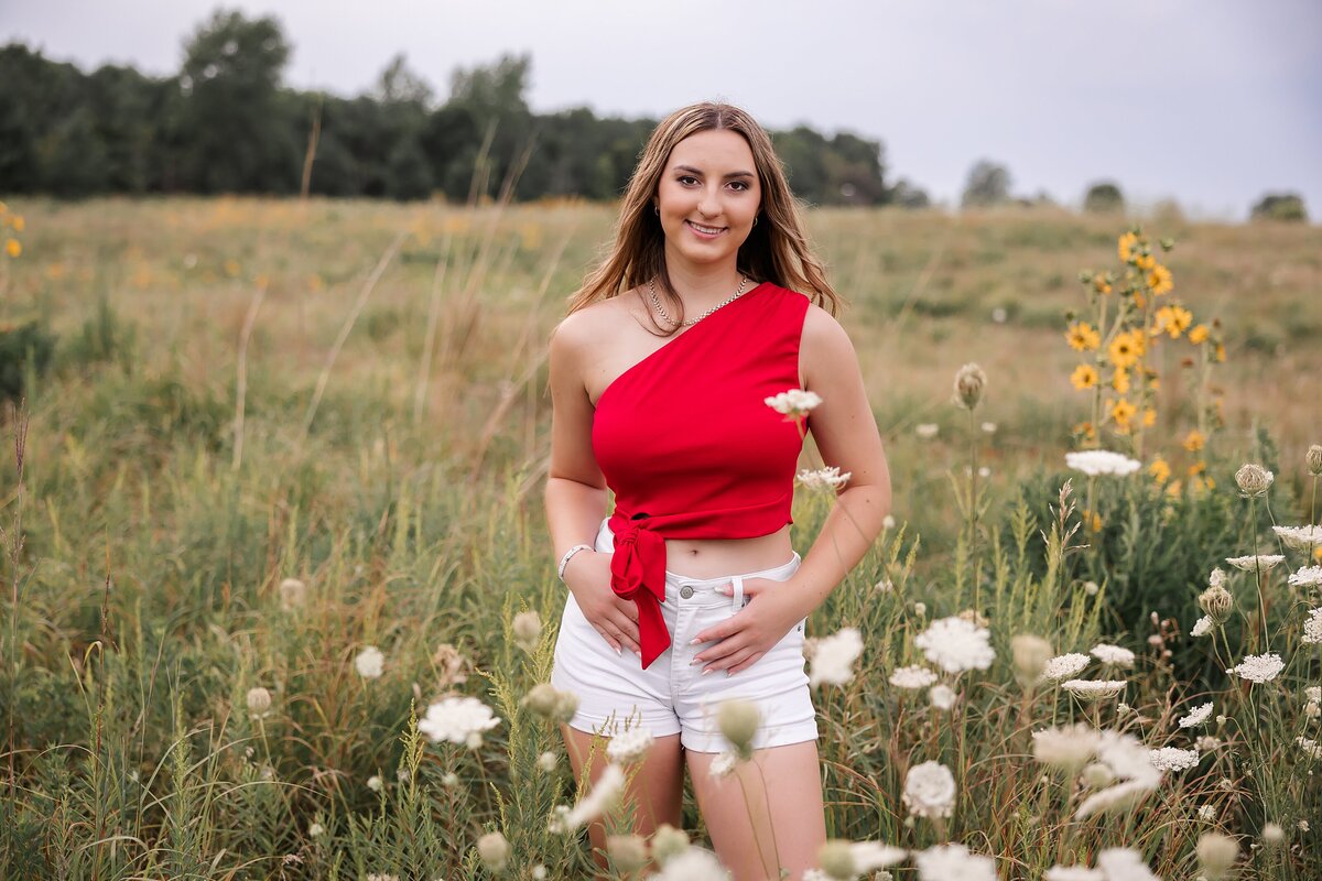 Outdoor Senior Photos Fonfereks Glen Green Bay WI_0288