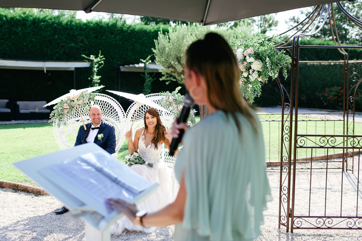 luxury-destination-wedding-chateau-vaudois-provence-leslie-choucard-photography-17