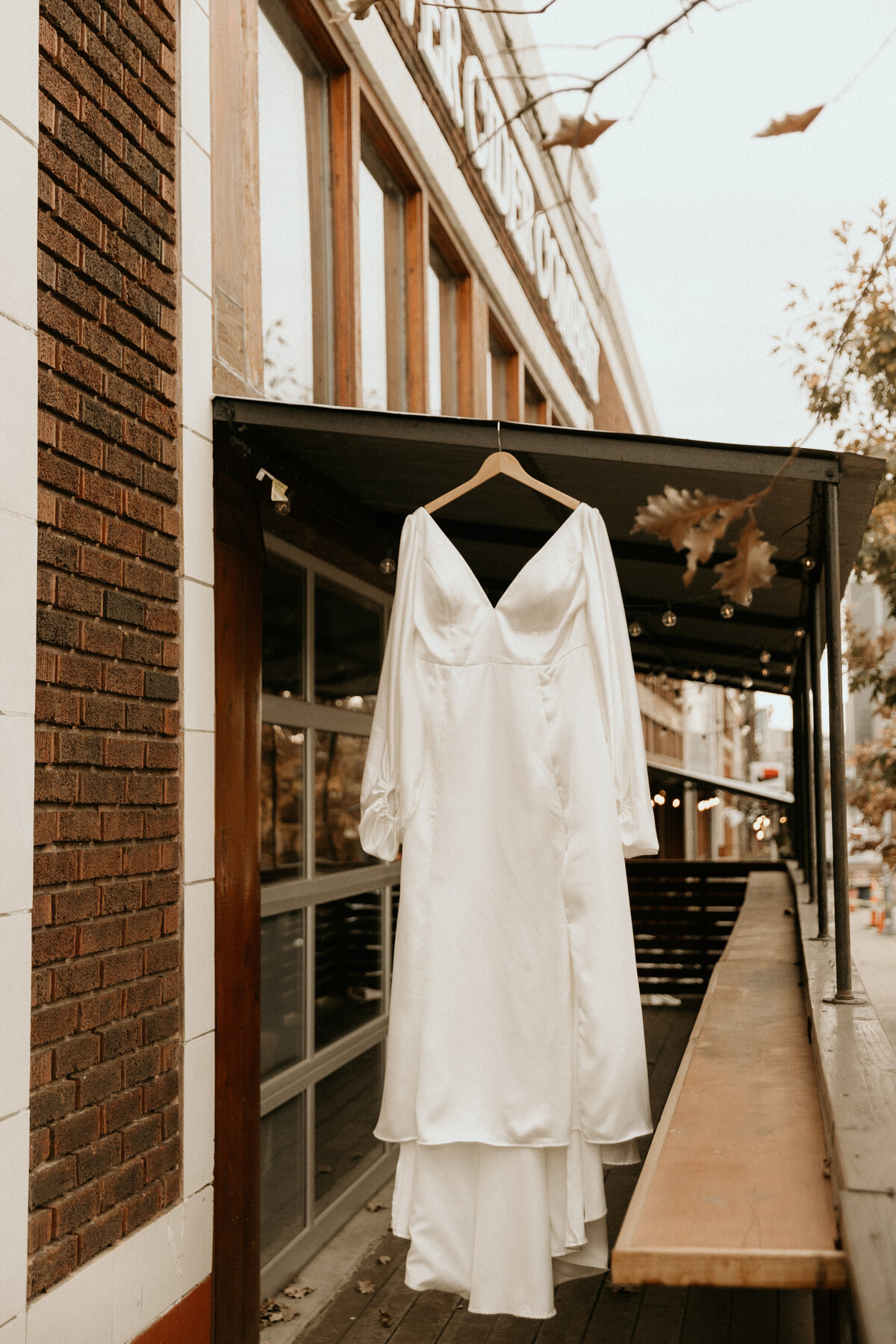 RuhmannWeddingMonarchRoomWonderwoodPhotography-22