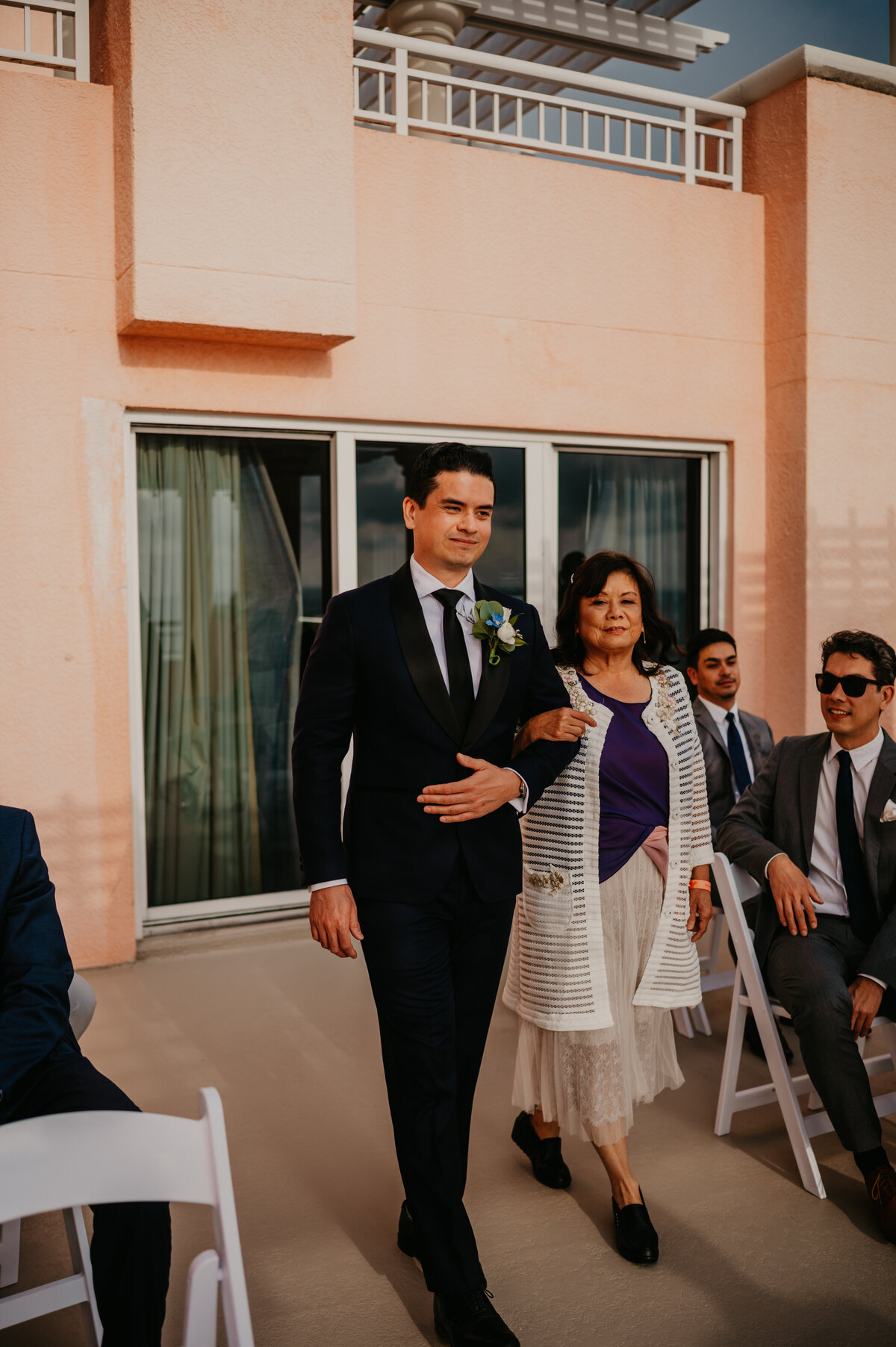 mariah-lacy-photo-hyatt-clearwater-elopement-chantilly-chic-celebrations-2