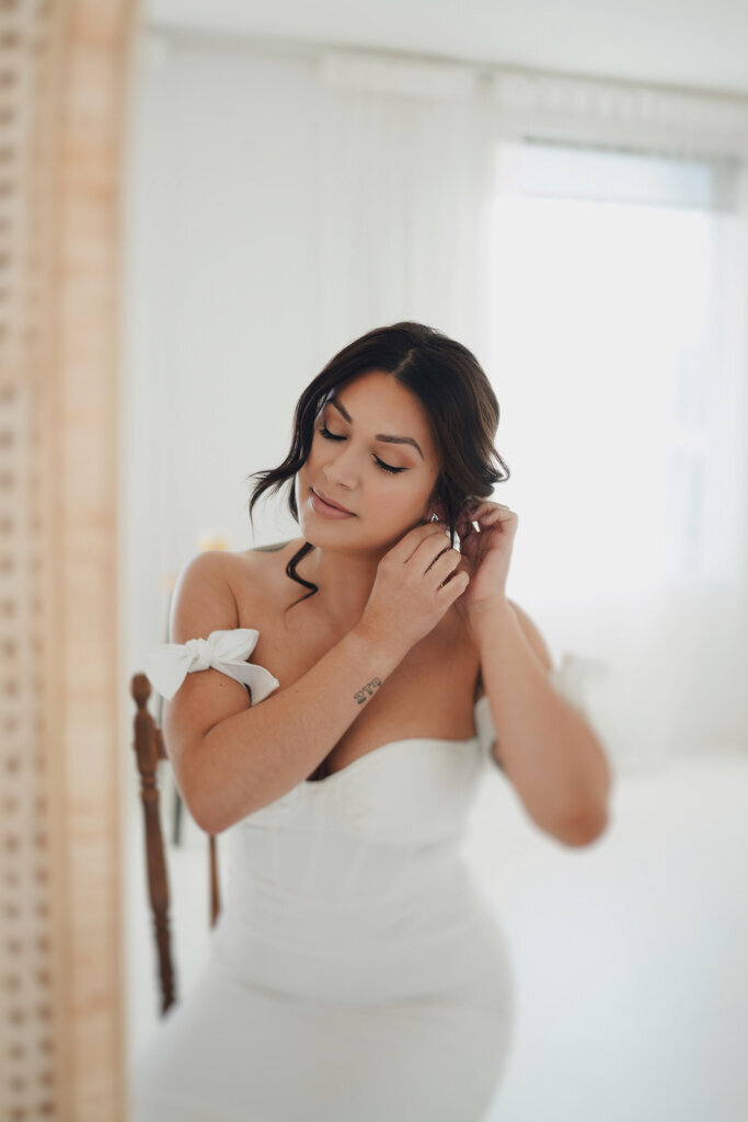 Elegant and timeless bridal hair and makeup by Makeup By Chelsea & Co, feminine Edmonton hair and makeup artist, featured on the Brontë Bride Vendor Guide.