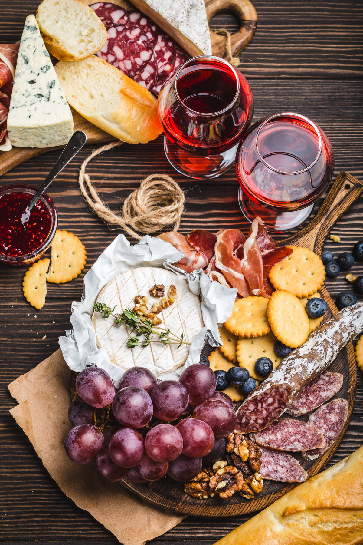 delicatessen-plate-2021-09-01-22-38-11-utc