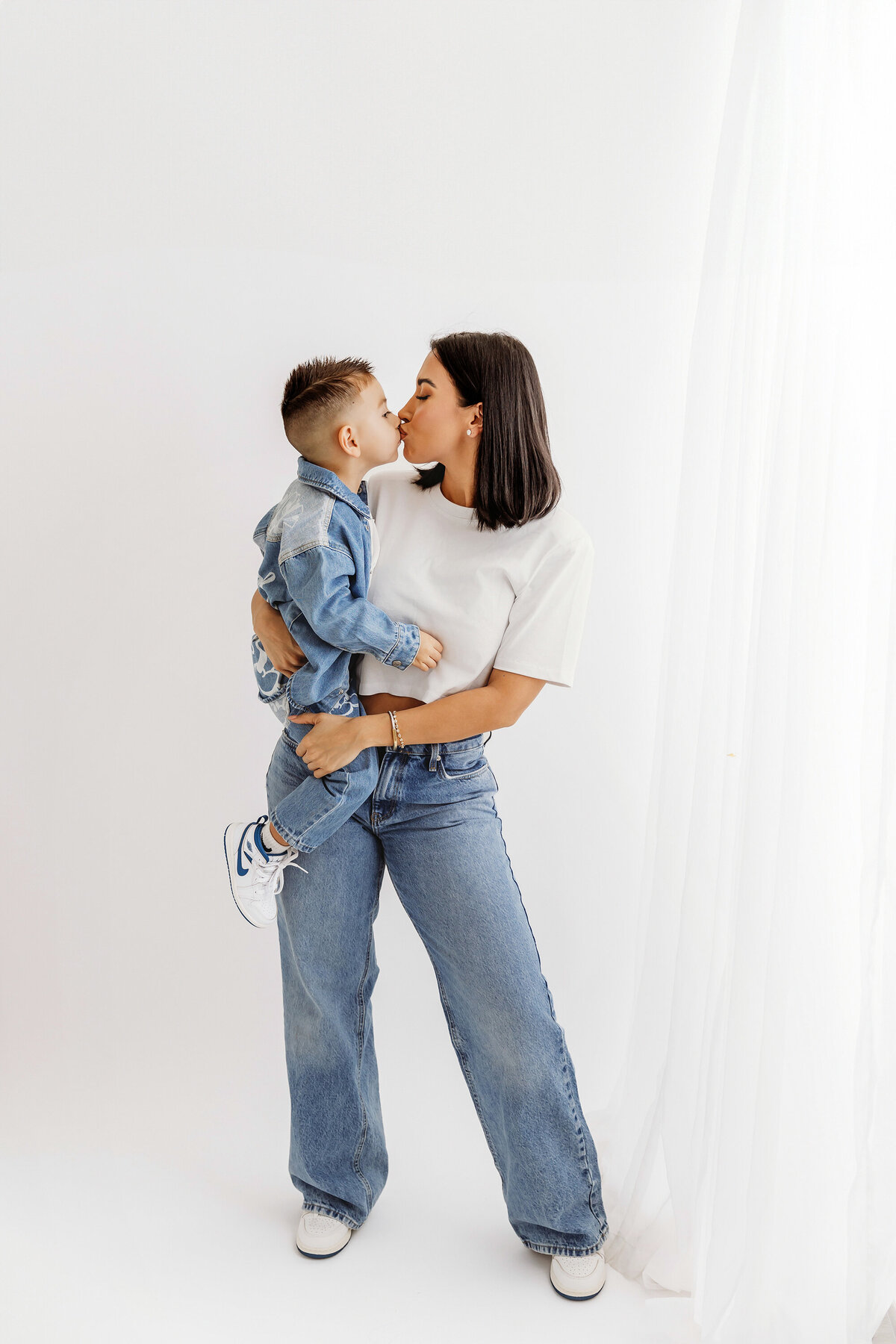 studio portrait session for families in phoenix