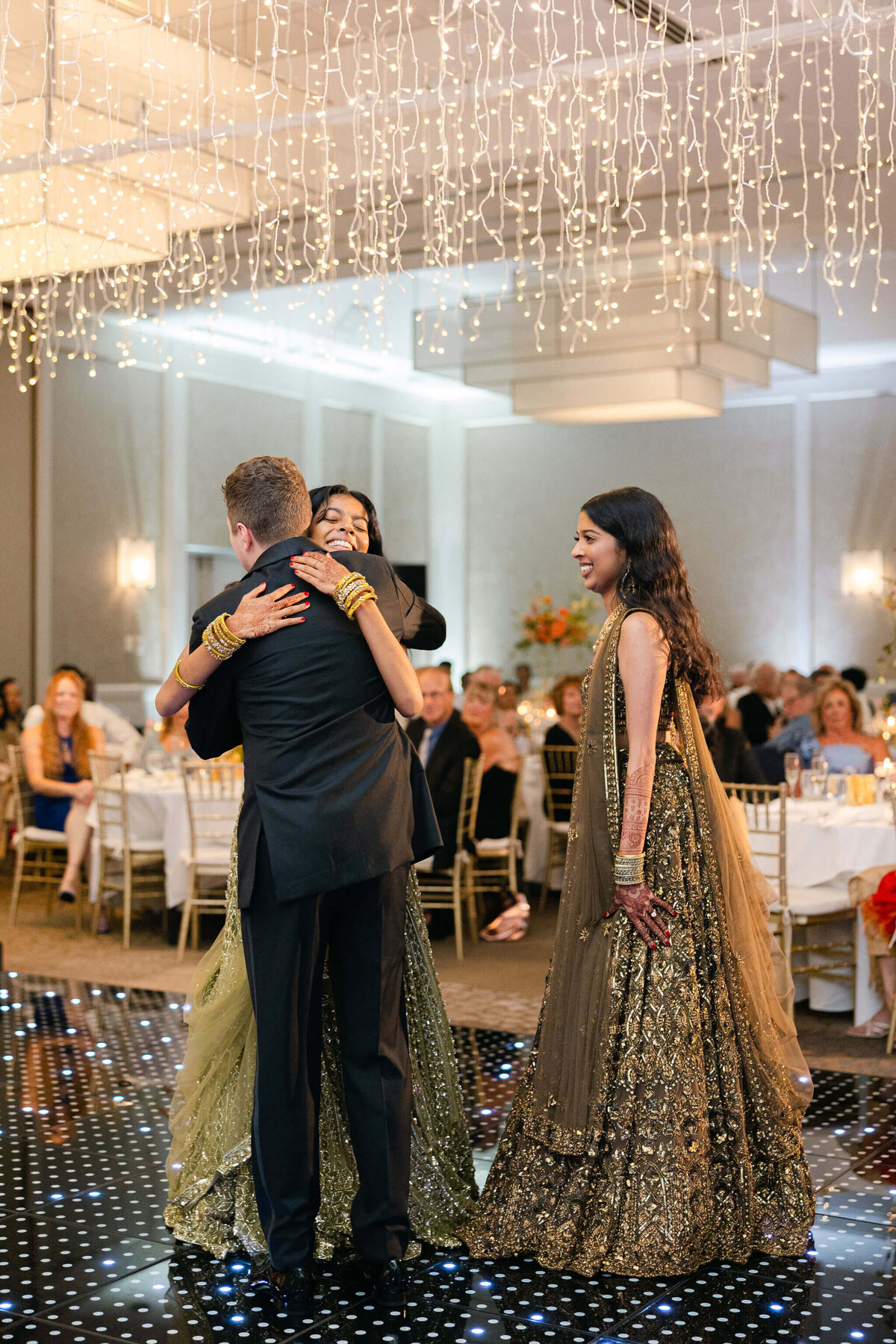 mikayla-gold-photography-sophisticated-style