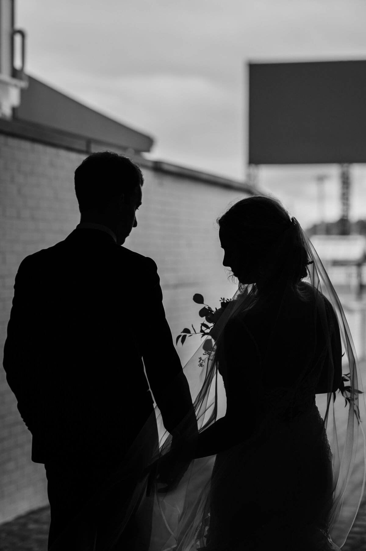 Louisville Wedding Photographer Wedding Ceremony Churchill Downs black and white bride groom kentucky