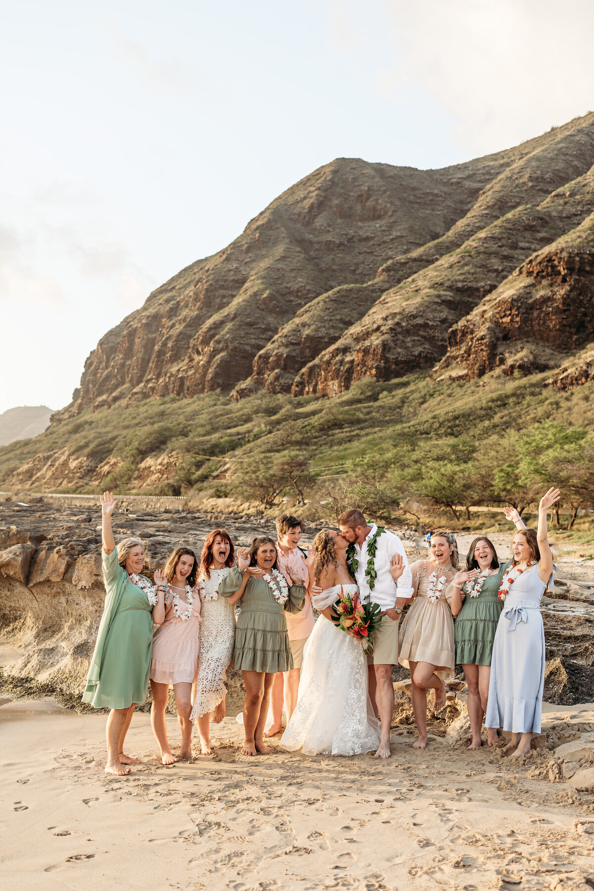 Hawaii-beach-elopement-75