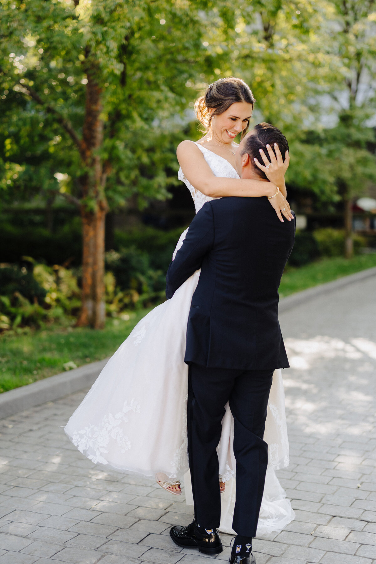 Brianna+Kyle-Gehbart-Dani-and-Jonathan-Wedding-Photography-400
