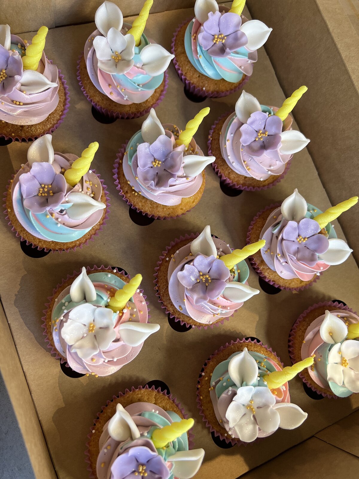 OLaLa Cakes & Cupcakes