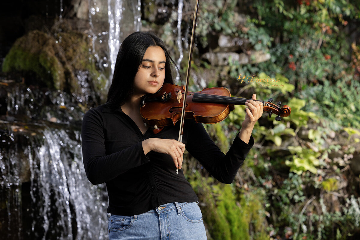 Aguilar_GabrielaMichelle_041web25
