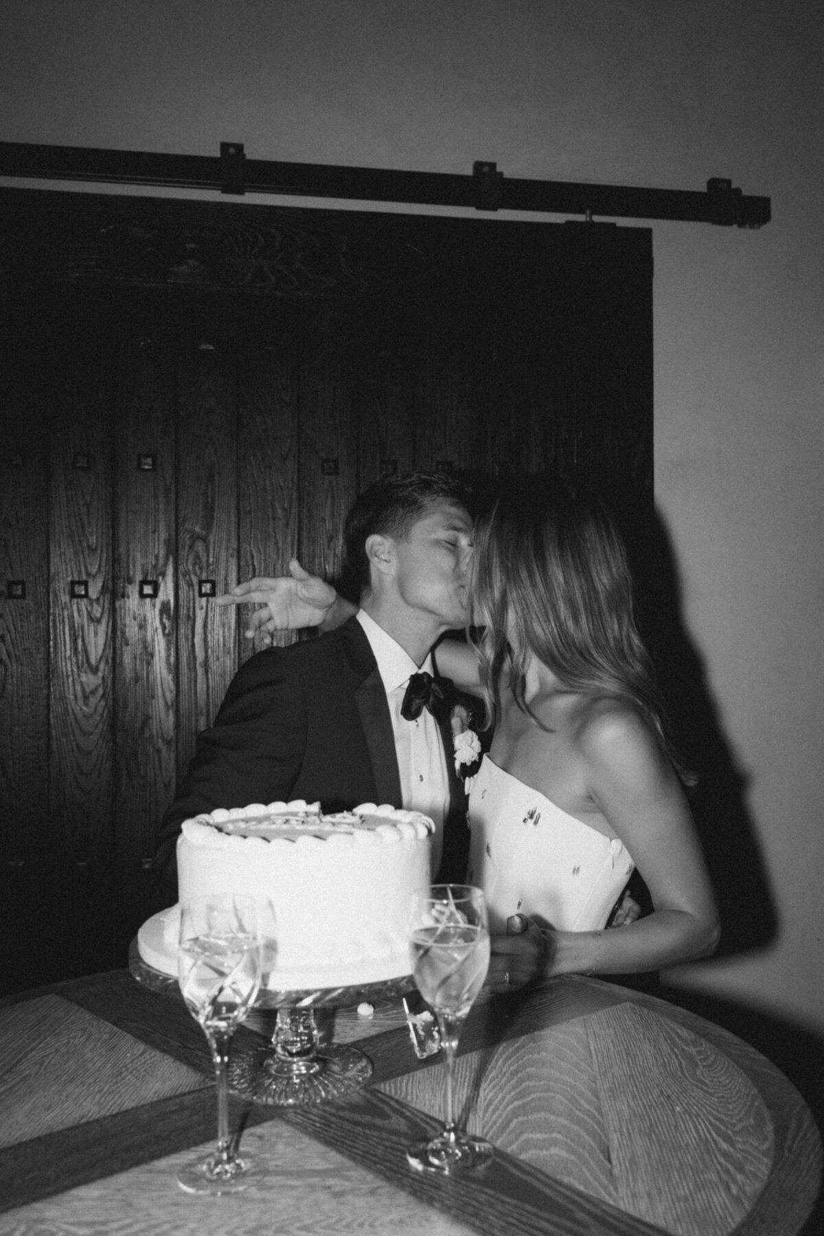 pretty-palm-leaf-event-co-caroline-and-phillippe-wedding-70